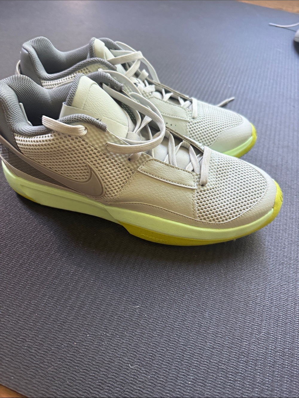 Nike Men’s Light Gray and Neon Yellow Athletic Shoes